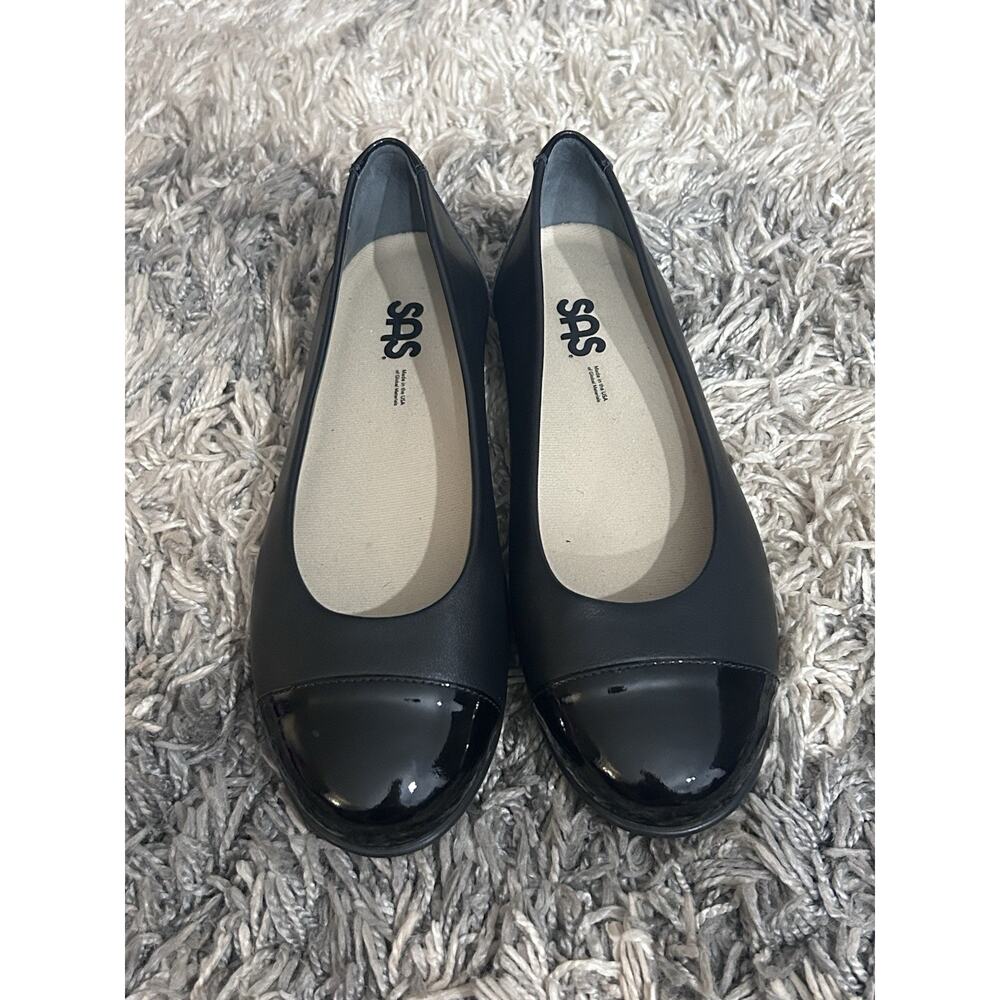 SAS Scenic Black Leather Patent Cap Toe Ballet Flats Shoes Women Sz 8.5 M USA